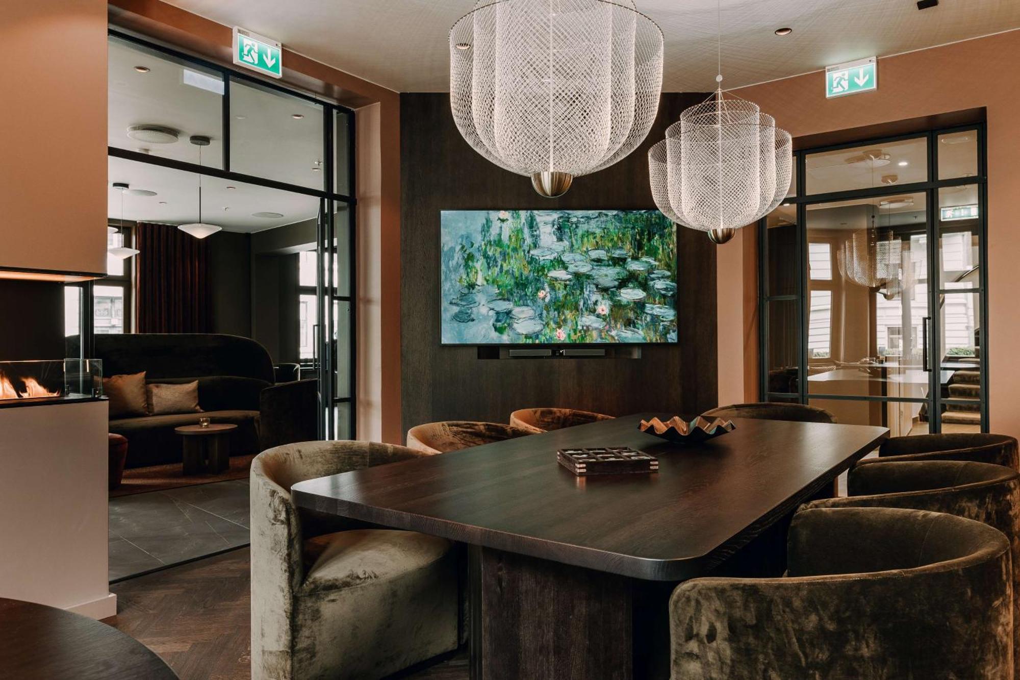 Hotel Saga Oslo, Worldhotels Crafted 4*